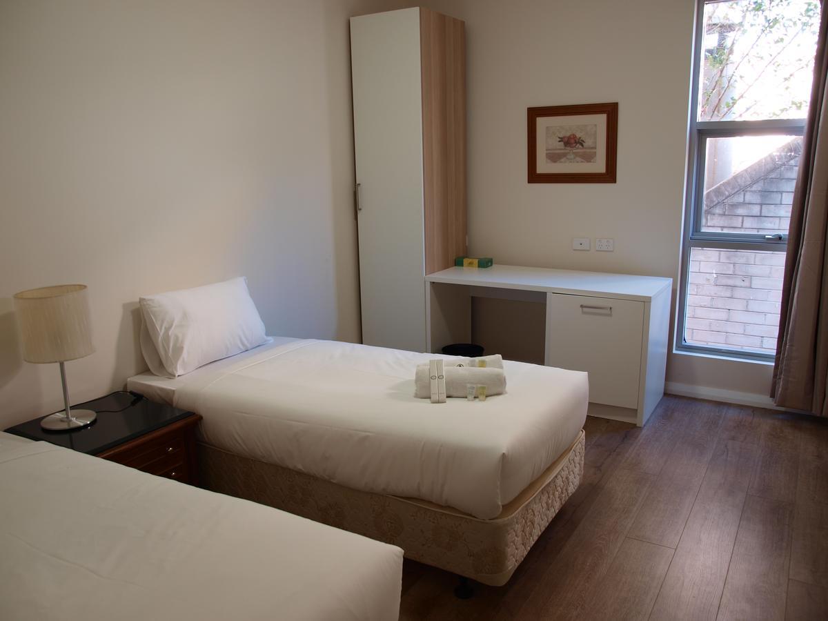 Shilla Lodge Burwood Екстер'єр фото