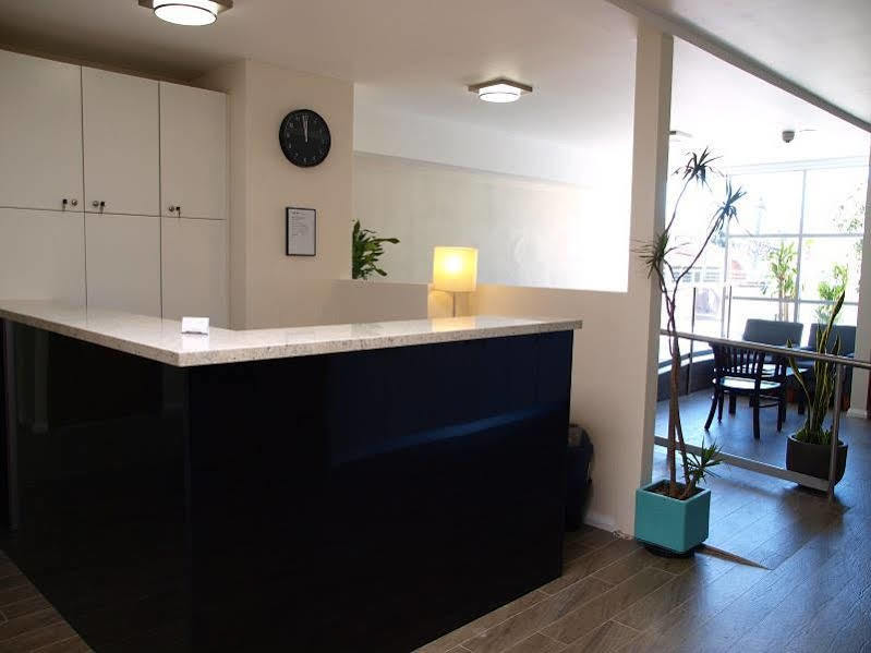 Shilla Lodge Burwood Екстер'єр фото