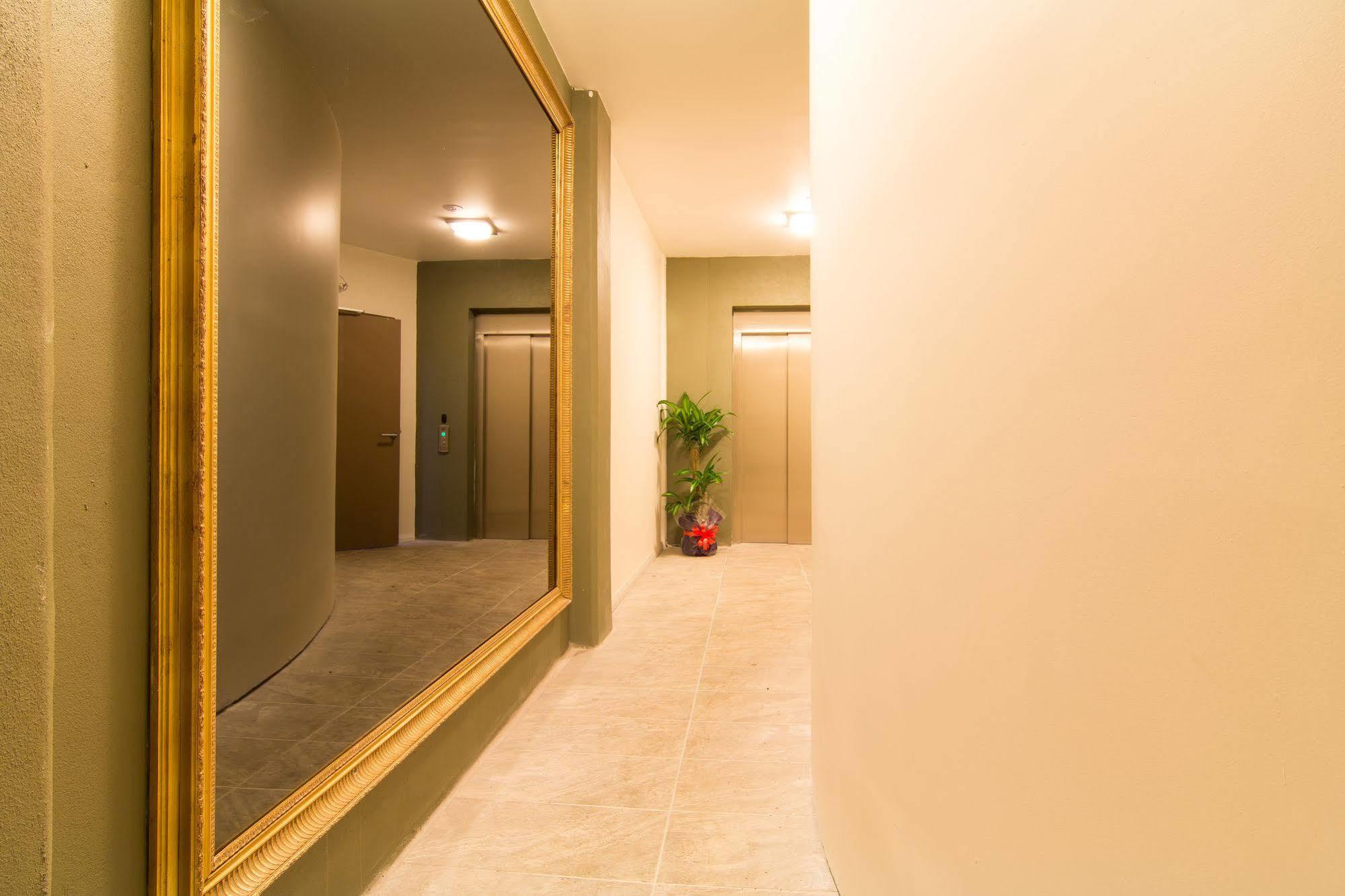 Shilla Lodge Burwood Екстер'єр фото