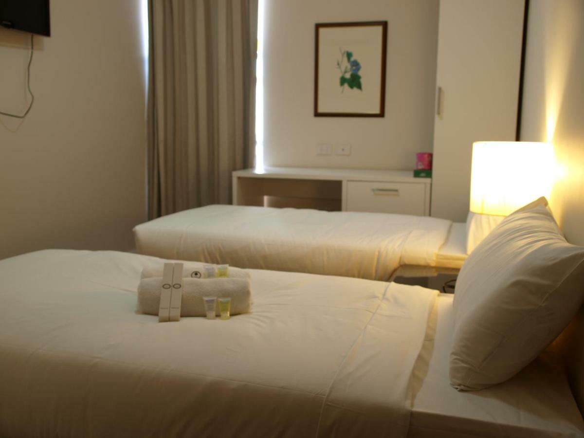 Shilla Lodge Burwood Екстер'єр фото